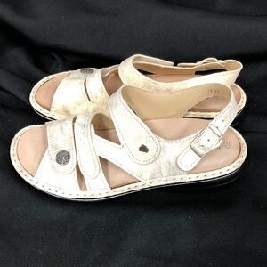 Finn Comfort Metallic Cream Slingback Sandals sz37